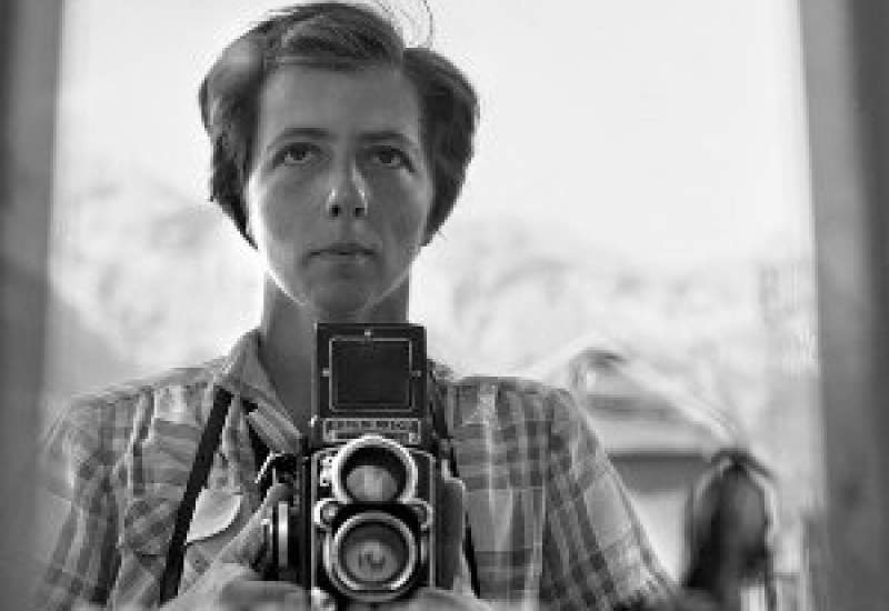 https://www.pbsfm.org.au/sites/default/files/images/vivianmaier.jpg
